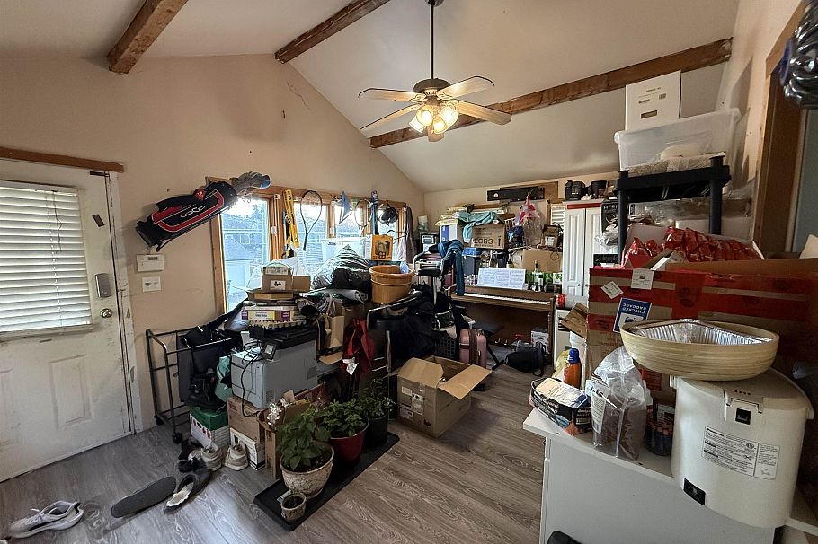 2878 E 2nd Avenue Vancouver, BC - 10