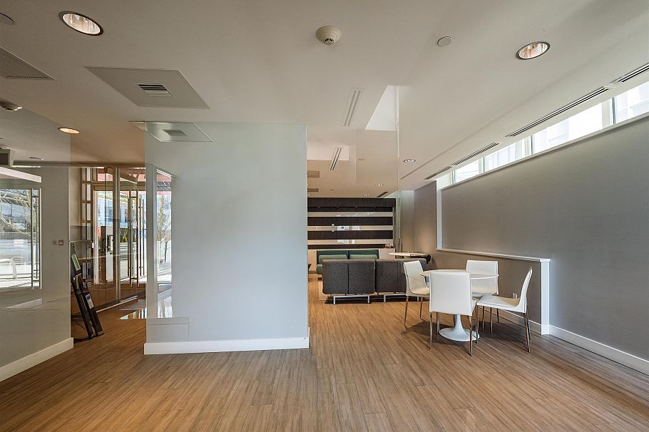 202 655 W 41st Avenue Vancouver, BC - 15