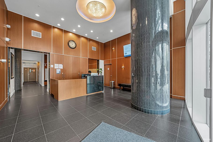 3505 833 Seymour Street Vancouver, BC - 2