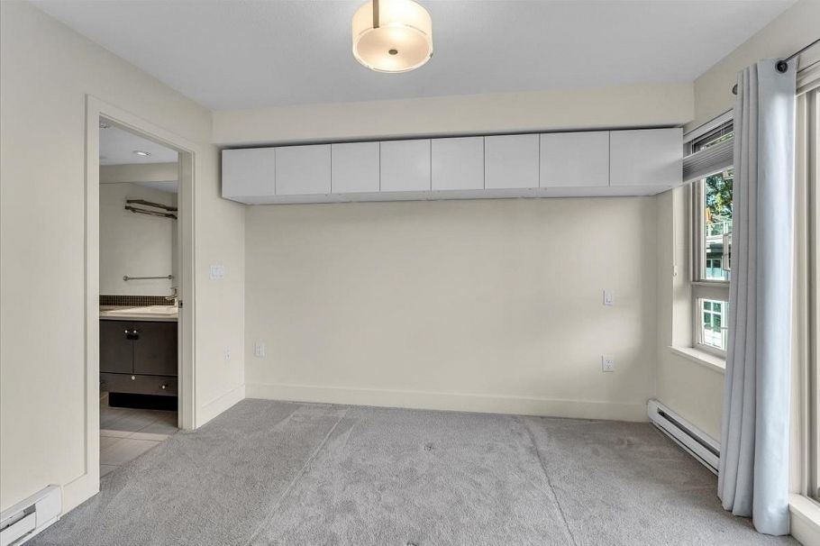 64 728 W 14th Street North Vancouver, BC - 16