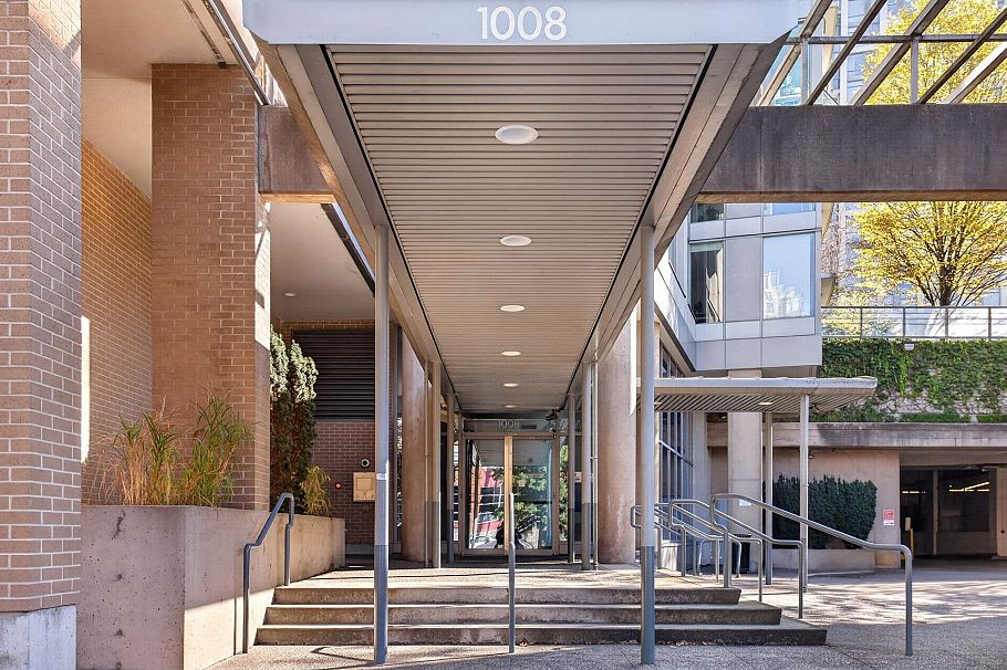 2603 1008 Cambie Street Vancouver, BC - 35