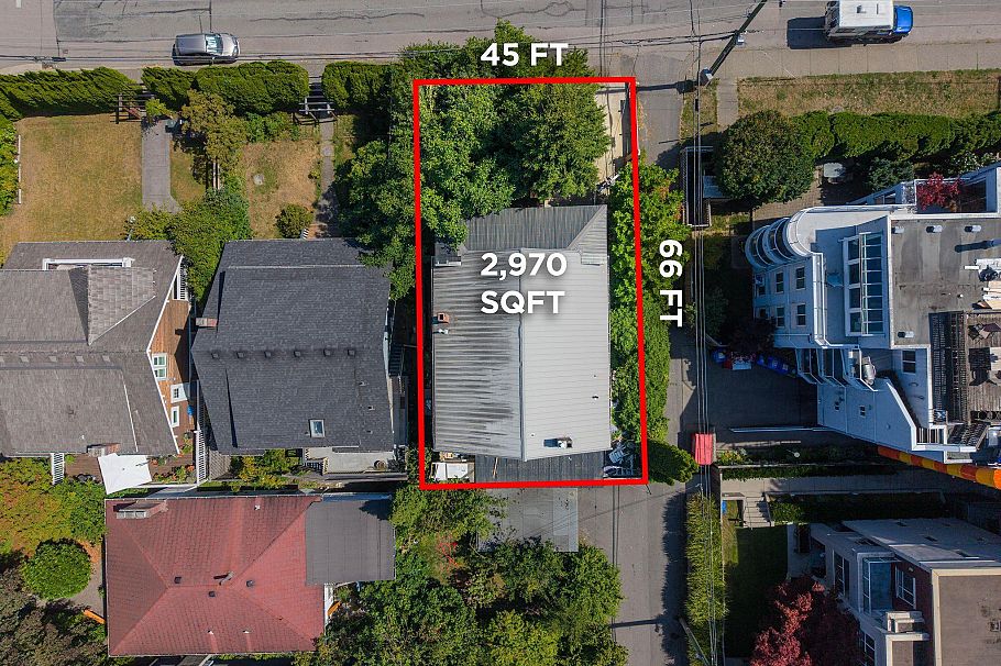 2413 Collingwood Street Vancouver, BC - 1