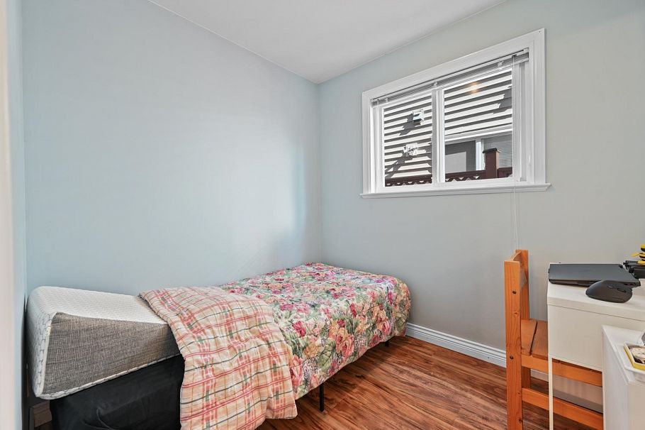 2410 E 19th Avenue Vancouver, BC - 21