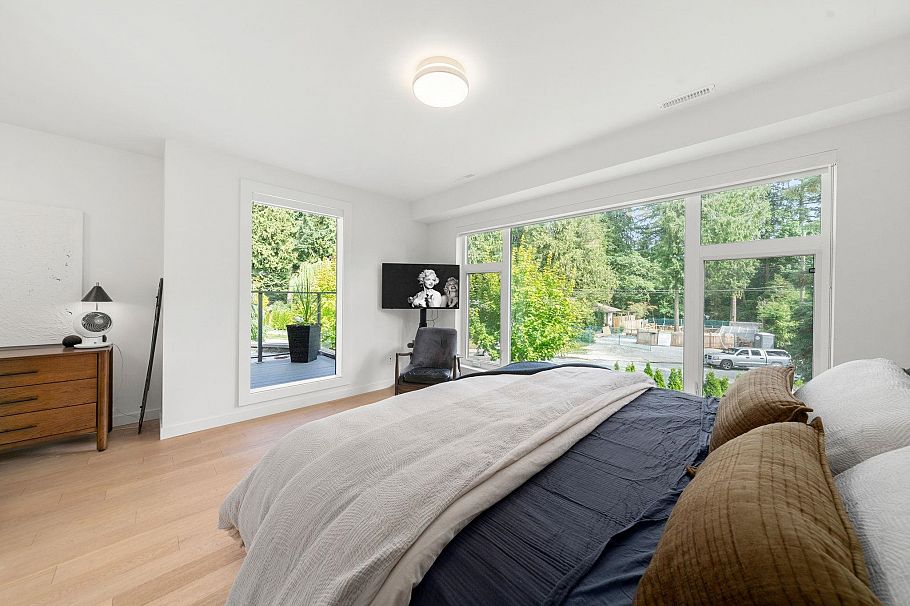 2025 Mackay Avenue North Vancouver, BC - 17