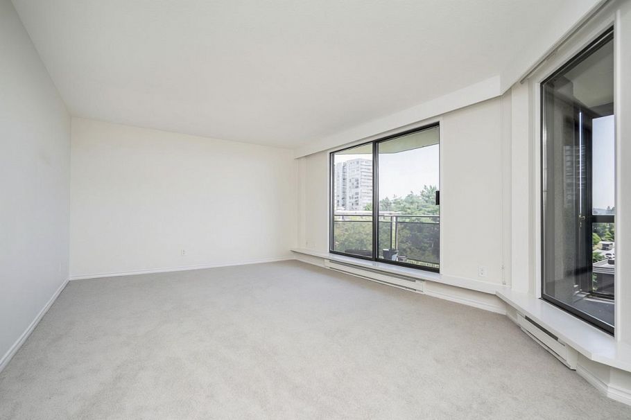801 444 Lonsdale Avenue North Vancouver, BC - 4