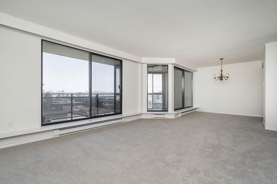 801 444 Lonsdale Avenue North Vancouver, BC - 1