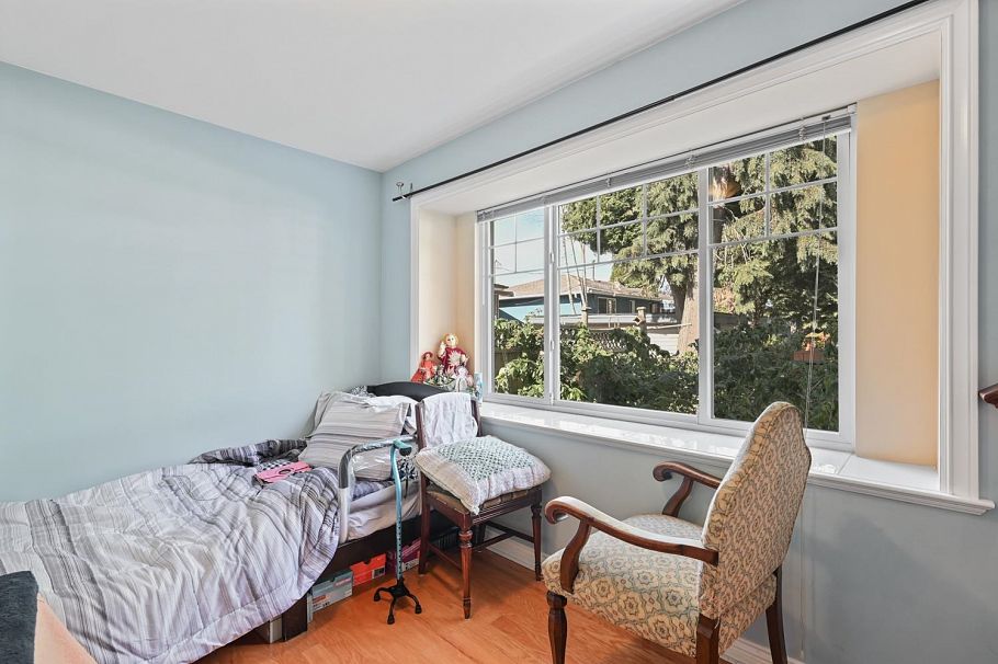 2410 E 19th Avenue Vancouver, BC - 14
