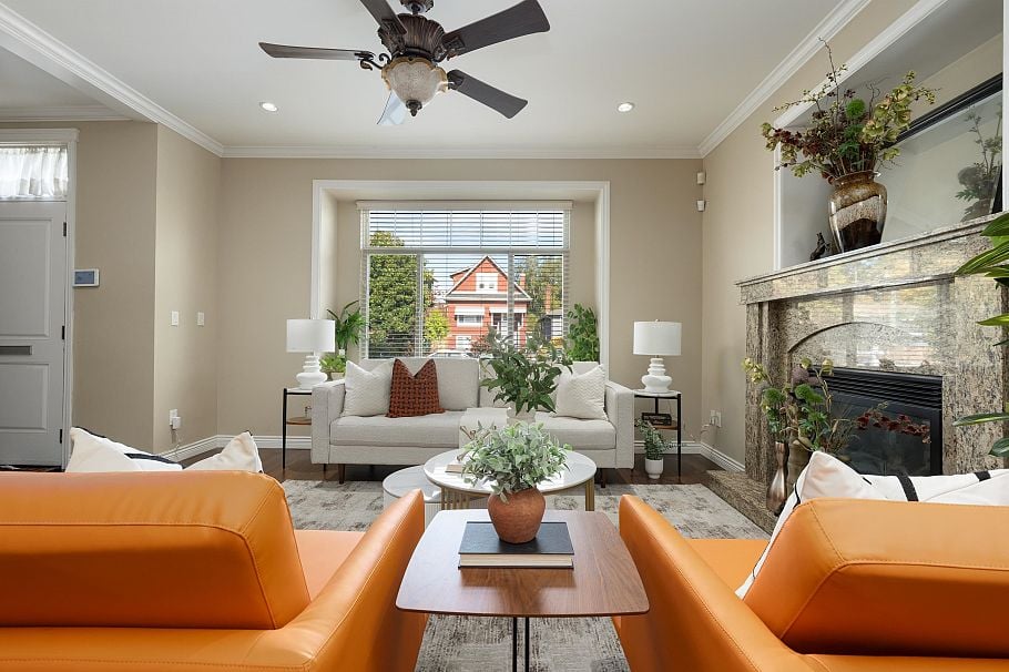 36 E 54 Avenue Vancouver, BC - 5