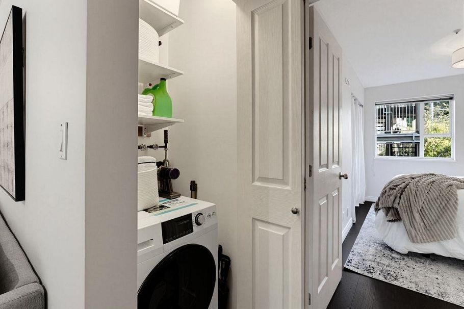202 1050 Nicola Street Vancouver, BC - 23