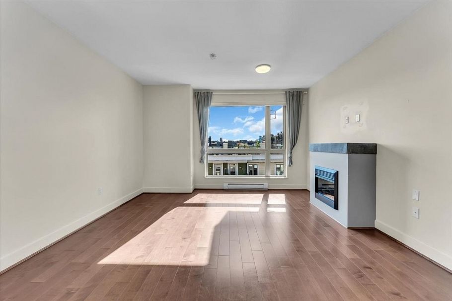 64 728 W 14th Street North Vancouver, BC - 6