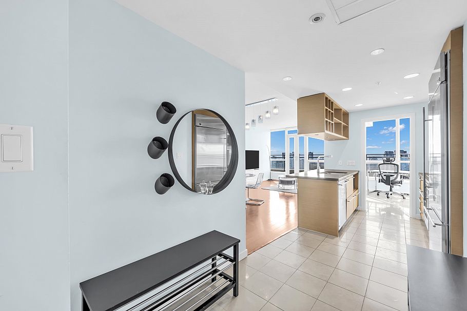 3505 833 Seymour Street Vancouver, BC - 3