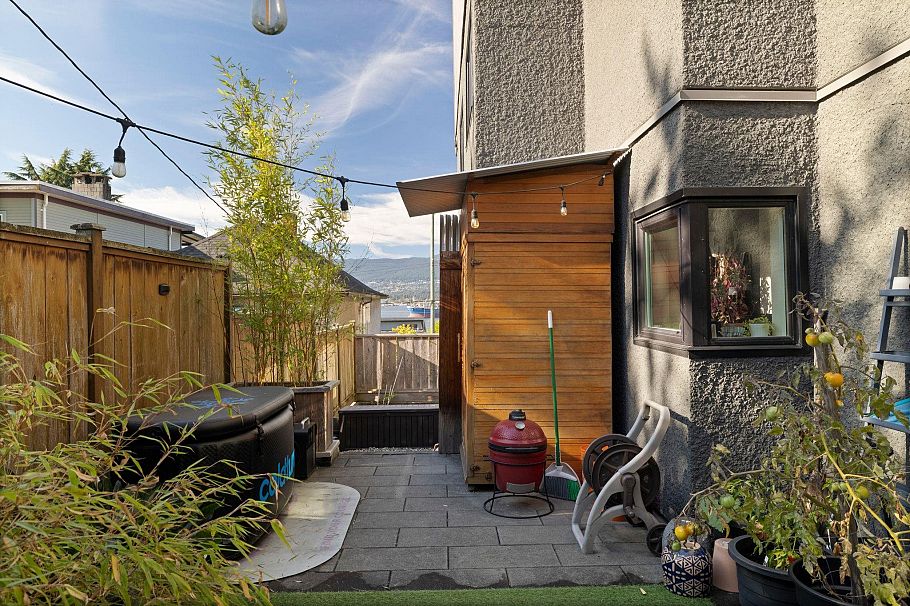 214 2336 Wall Street Vancouver, BC - 3