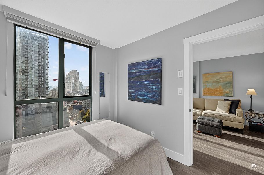 1106 1188 Howe Street Vancouver, BC - 14