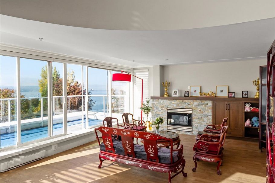 PH 1403 Beach Avenue Vancouver, BC - 3