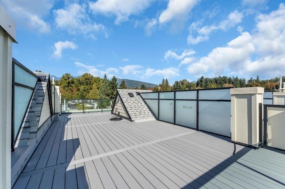 64 728 W 14th Street North Vancouver, BC - 24