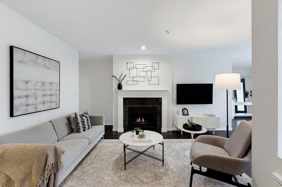 202 1050 Nicola Street Vancouver, BC - 1
