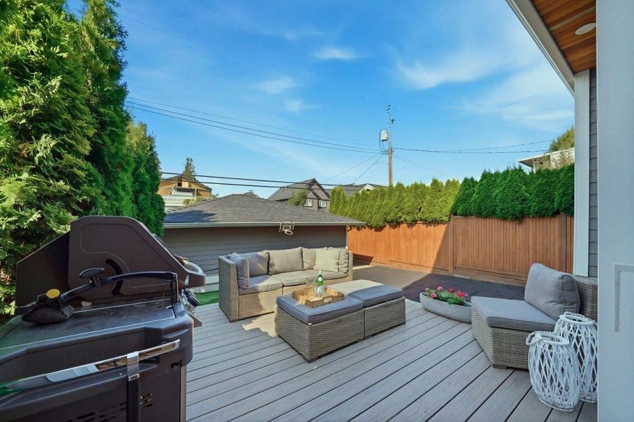 2137 E 2nd Avenue Vancouver, BC - 29