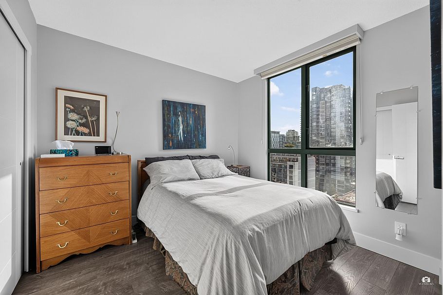 1106 1188 Howe Street Vancouver, BC - 13