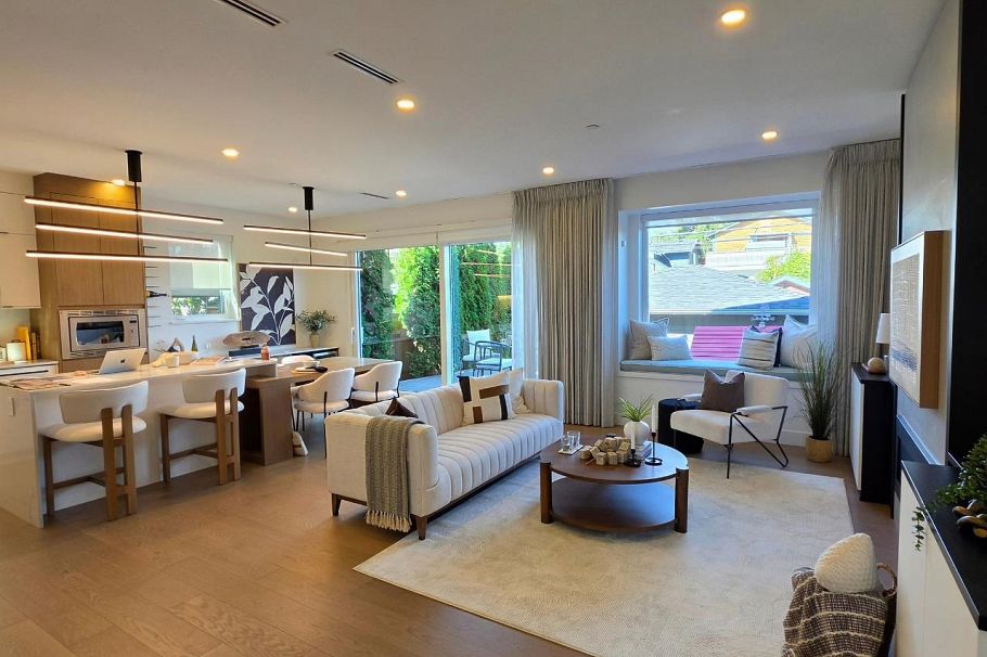2137 E 2nd Avenue Vancouver, BC - 7