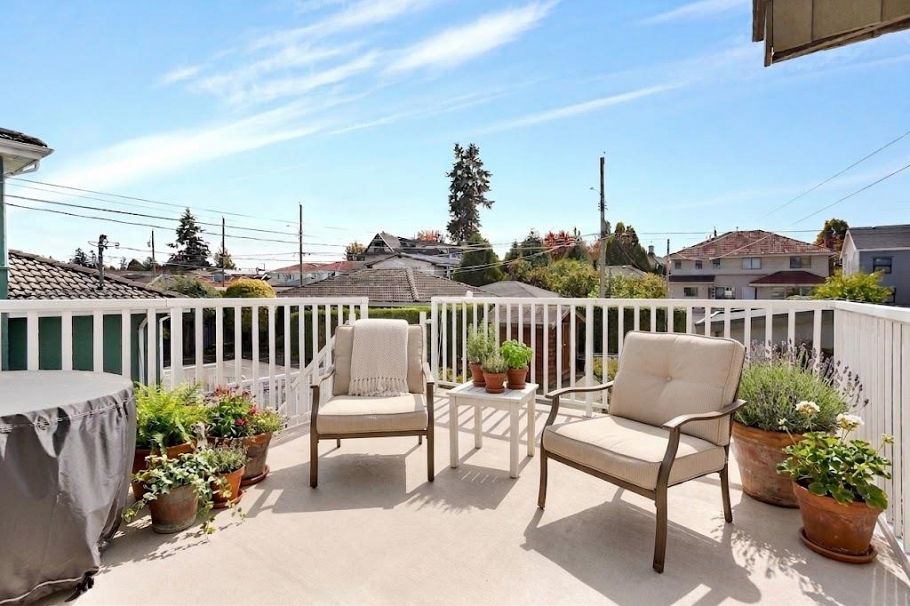 2412 E 40th Avenue Vancouver, BC - 23