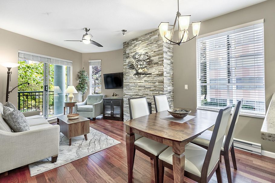 202 1928 Nelson Street Vancouver, BC - 1