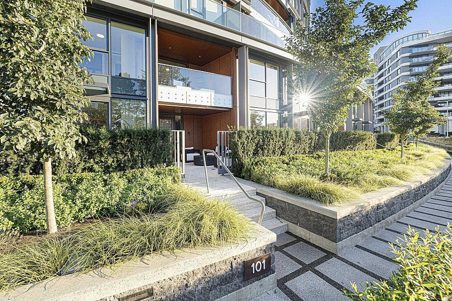 101 1601 Quebec Street Vancouver, BC - 3