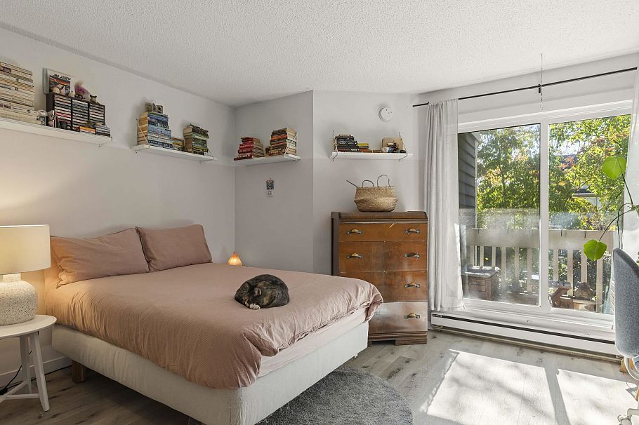 216 1545 E 2nd Avenue Vancouver, BC - 9