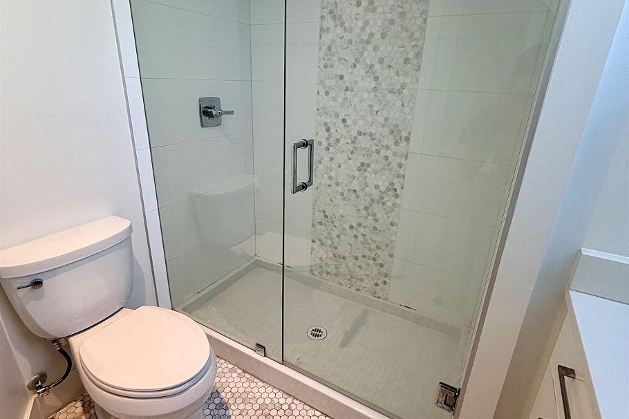 1080 Nicola Street Vancouver, BC - 25