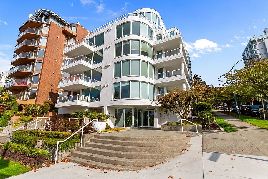 PH 1403 Beach Avenue Vancouver, BC - 25