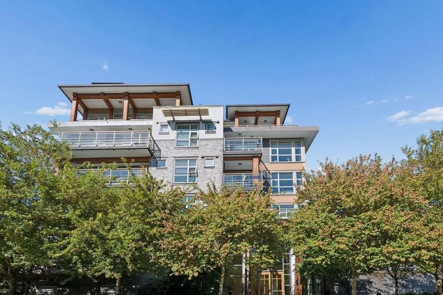 316 3602 Aldercrest Drive North Vancouver, BC - 16