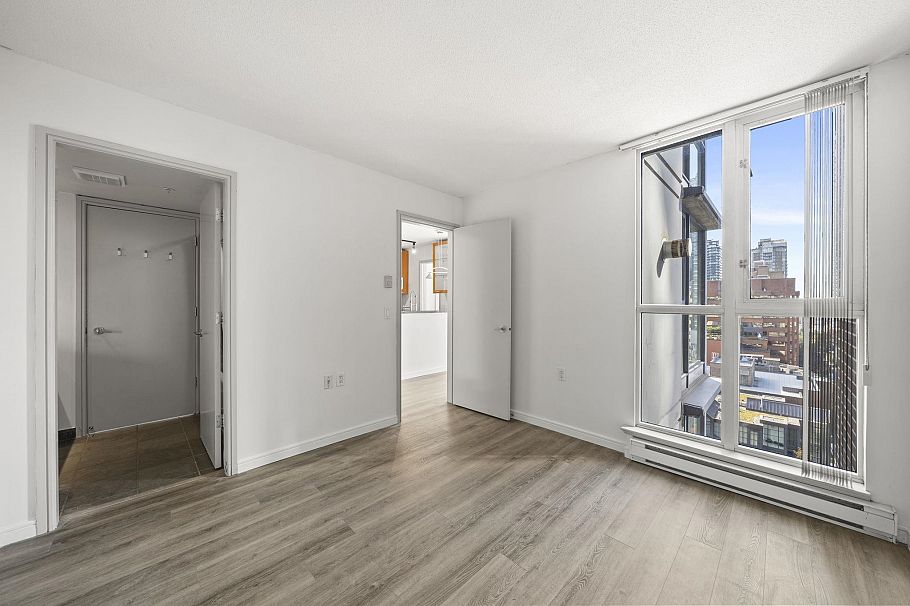 1807 1068 Hornby Street Vancouver, BC - 10