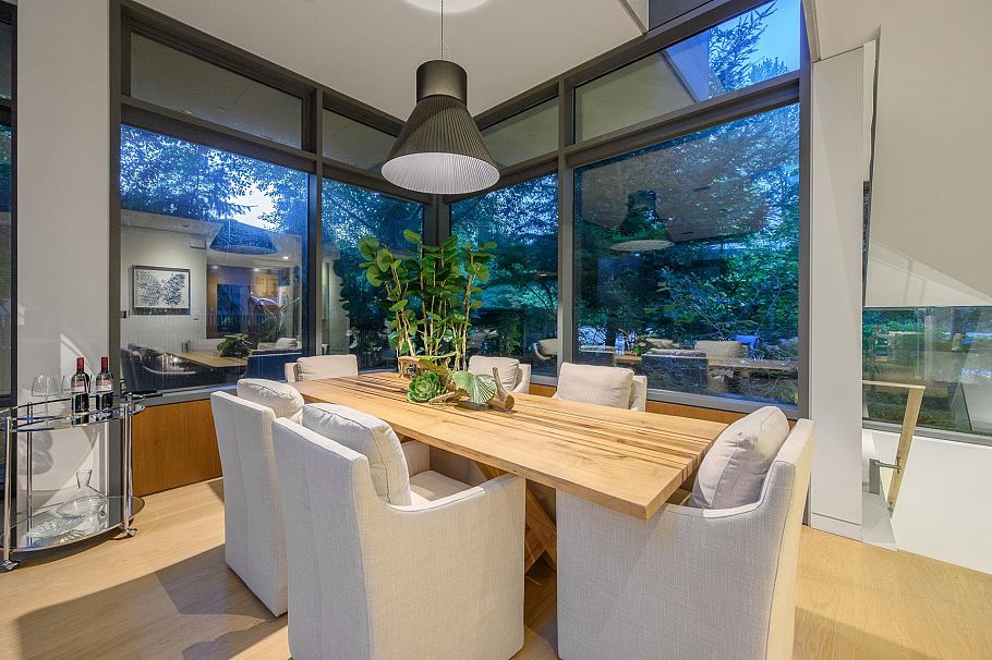 4988 Chancellor Boulevard Vancouver, BC - 4