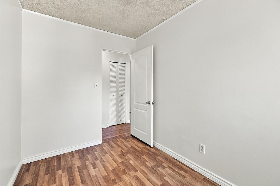 64 3433 E 49th Avenue Vancouver, BC - 20