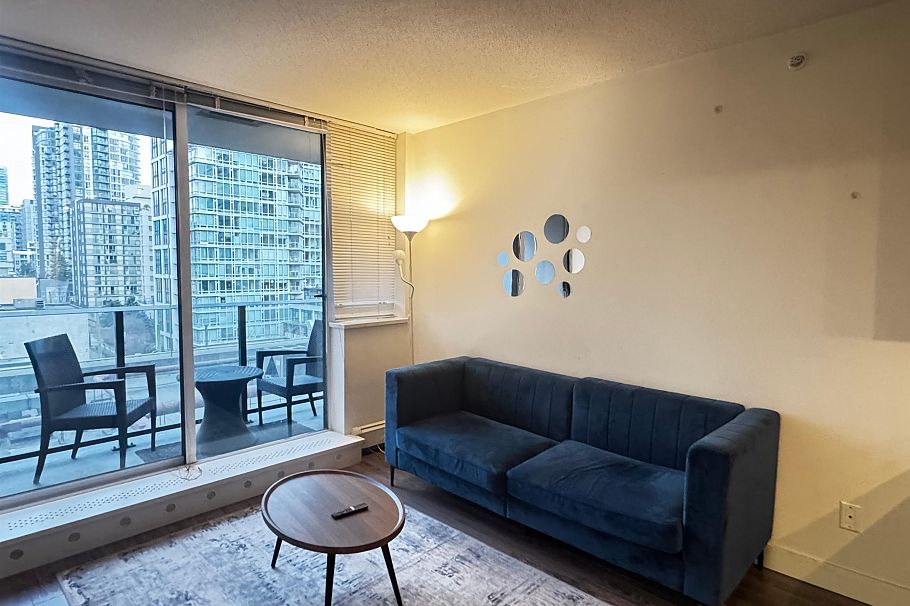 605 1325 ROLSTON STREET, Vancouver BC V6B 0M2 Vancouver, BC - 2