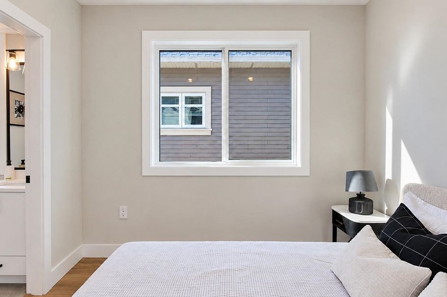 1 746 E 12th Avenue Vancouver, BC - 15