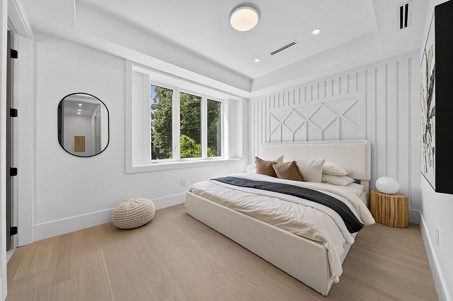 1 847 E 10th Avenue Vancouver, BC - 12