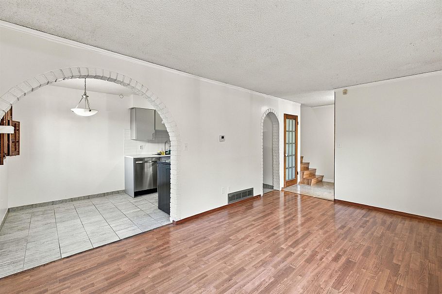 64 3433 E 49th Avenue Vancouver, BC - 12
