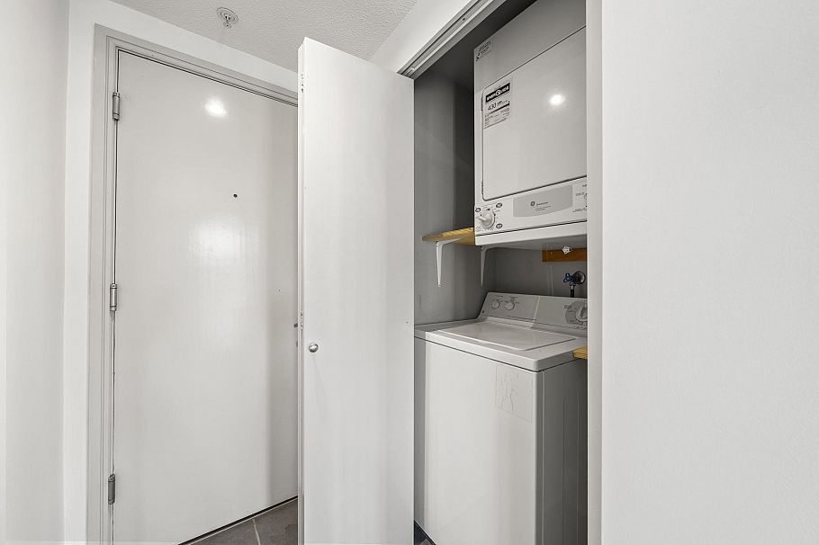 1807 1068 Hornby Street Vancouver, BC - 22