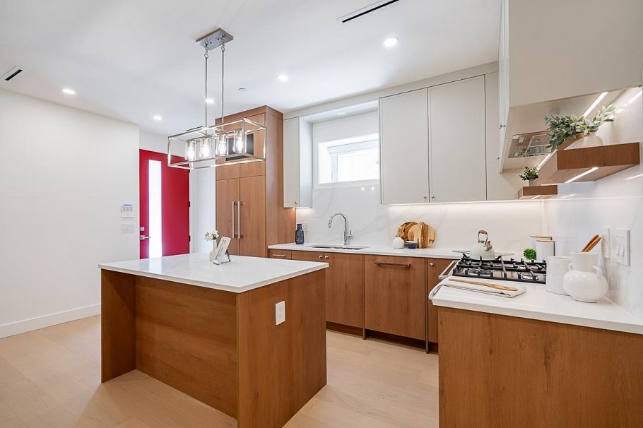 2 1845 E 51st Avenue Vancouver, BC - 10
