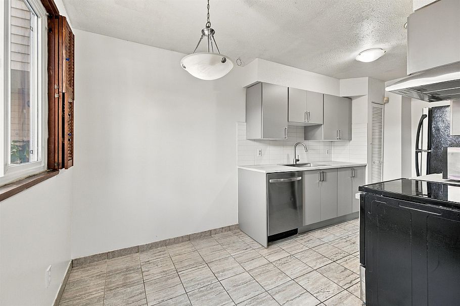 64 3433 E 49th Avenue Vancouver, BC - 14