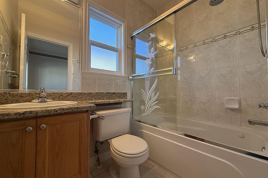 Upper-3021 E 29TH AVENUE, Vancouver BC V5R 1V9 Vancouver, BC - 13