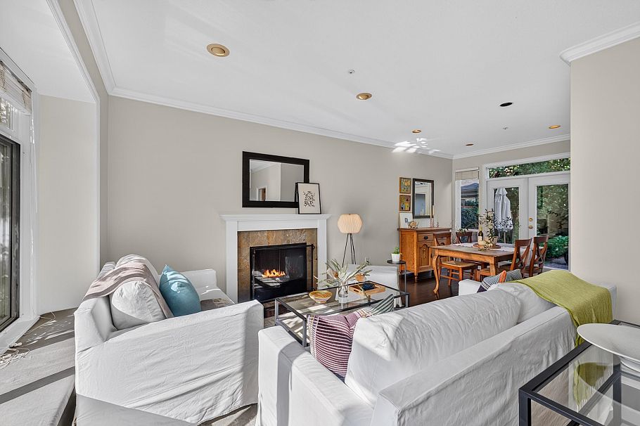 135 E 43rd Avenue Vancouver, BC - 6