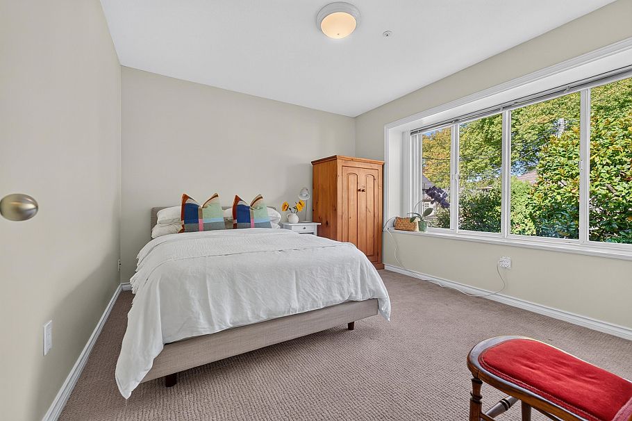 135 E 43rd Avenue Vancouver, BC - 27