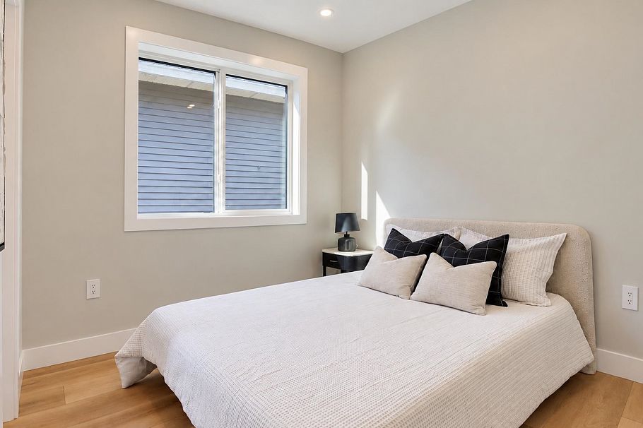 1 746 E 12th Avenue Vancouver, BC - 14