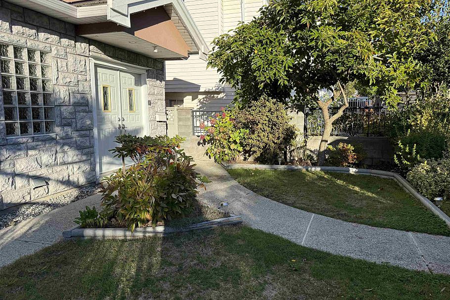 Upper-3021 E 29TH AVENUE, Vancouver BC V5R 1V9 Vancouver, BC - 17