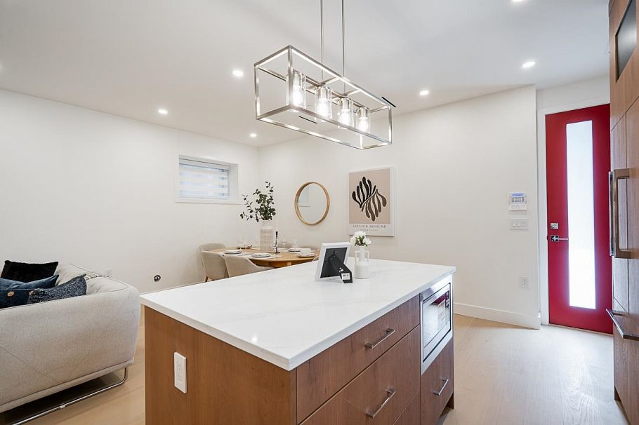 2 1845 E 51st Avenue Vancouver, BC - 16