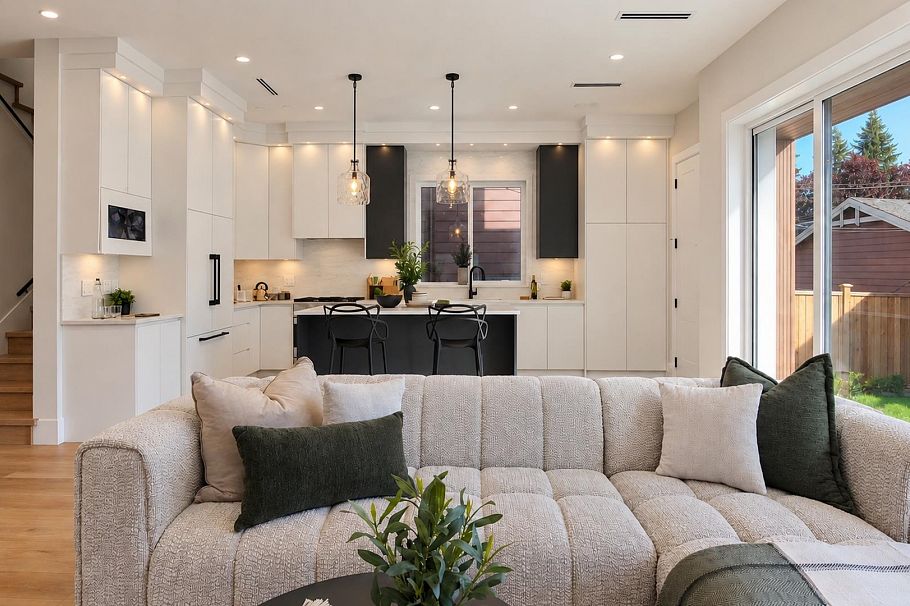 2 746 E 12th Avenue Vancouver, BC - 7