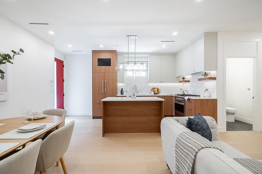 2 1845 E 51st Avenue Vancouver, BC - 9