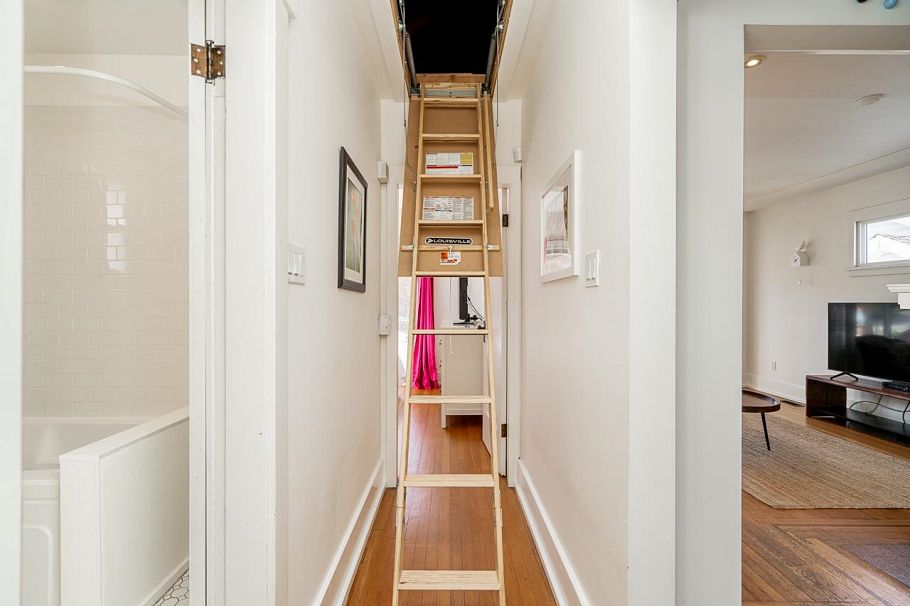 3415 Dundas Street Vancouver, BC - 22
