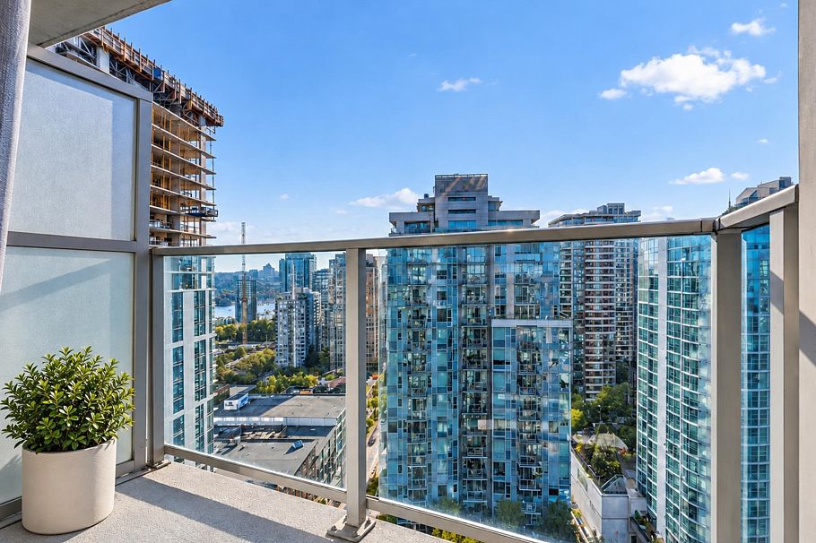 2508 233 Robson Street Vancouver, BC - 8
